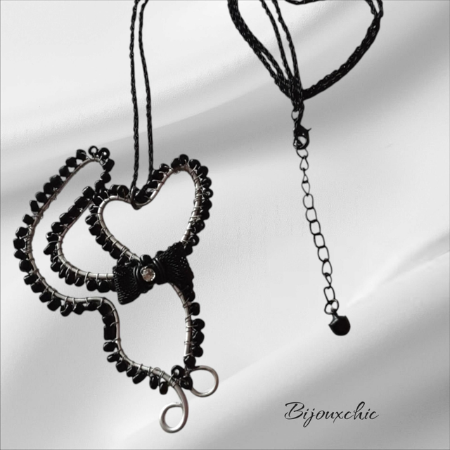 Collier pendentif - Mystère Félin