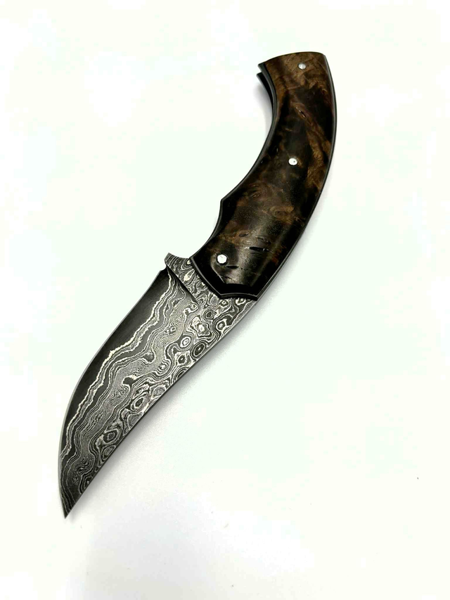 P&#039;tit Cors&#039;ère, pietmontais, loupe de Noyer 