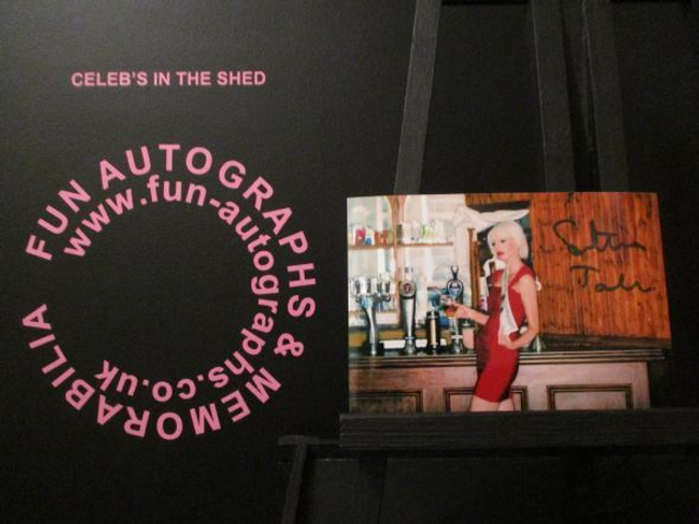 Samantha Tomlin Authentic Autographed 6x4 Our Facing Photograph (K)