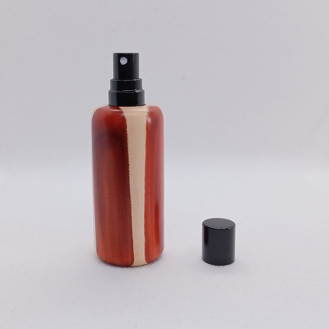 Atomiseur en Noisetier et résine