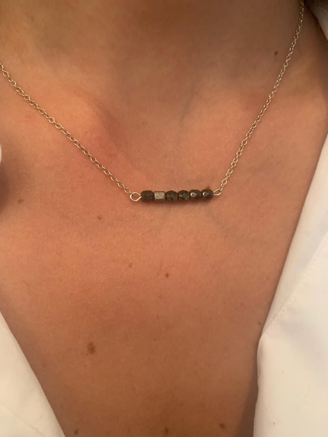 Collier Parcae