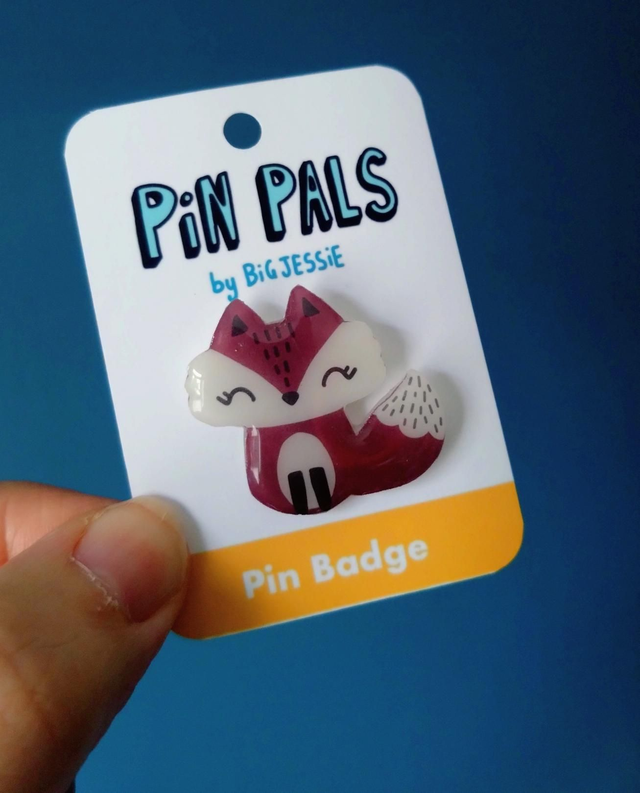 Fox pin badge