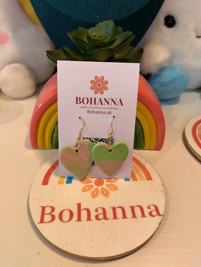 Handmade Green &amp; Pink Marbled Heart Earrings
