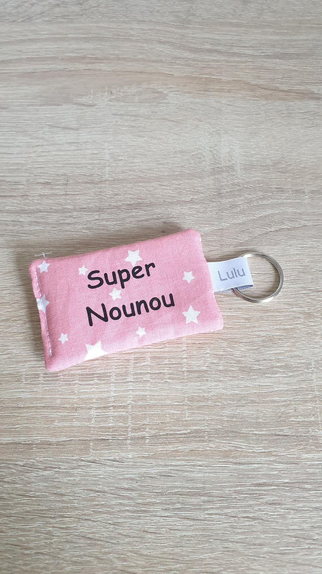 Porte clés Super Nounou (étoiles corail)