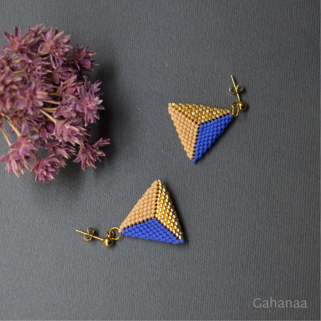 Mathilde, boucles d&#039;oreilles tricolores bleu, beige, doré