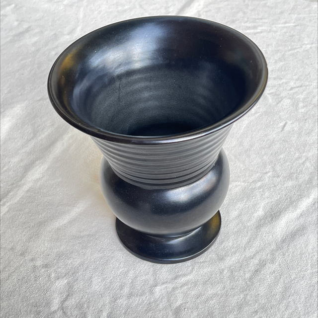 Schwarze Keramik Vase 