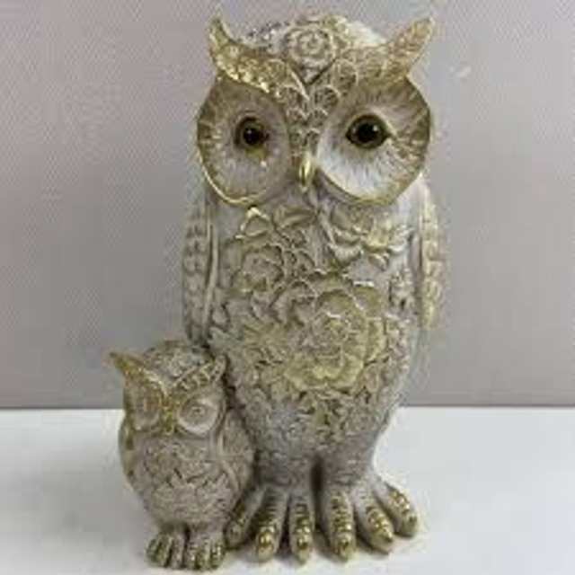 Eule aus Kunstharz, 13 x 9,5 x 20 cm