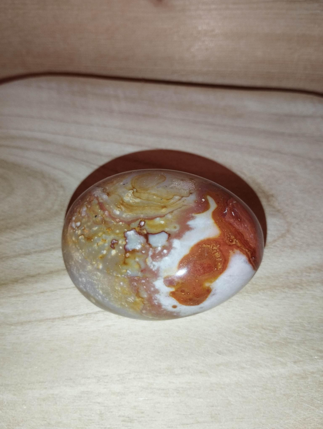 Jaspe polychrome en galet 