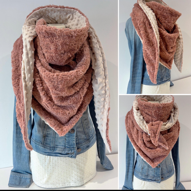 Maxi chèche, châle , écharpe « Happy Elisa Rose» doublée en polaire côtelée écru