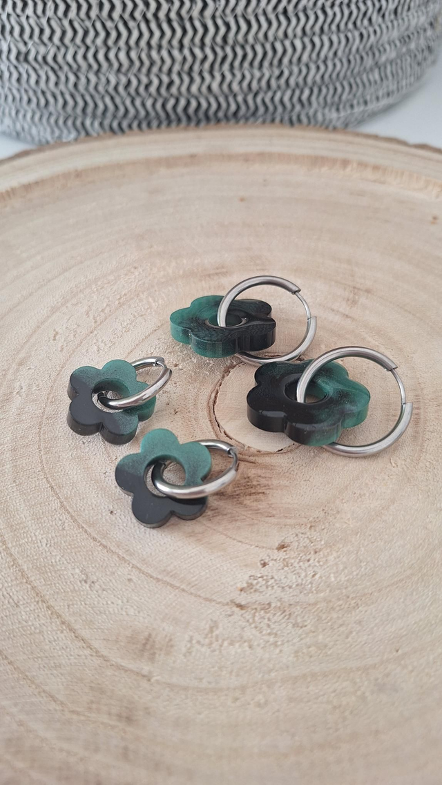 Duo Mère Fille Créoles fleurs vertes et noires