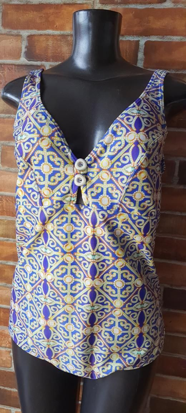 Maiô

T/Gg. Estampado OBS: Peça NOVA