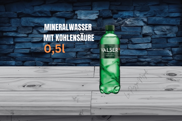 Mineralwasser mit Kohlensäure 0,5l