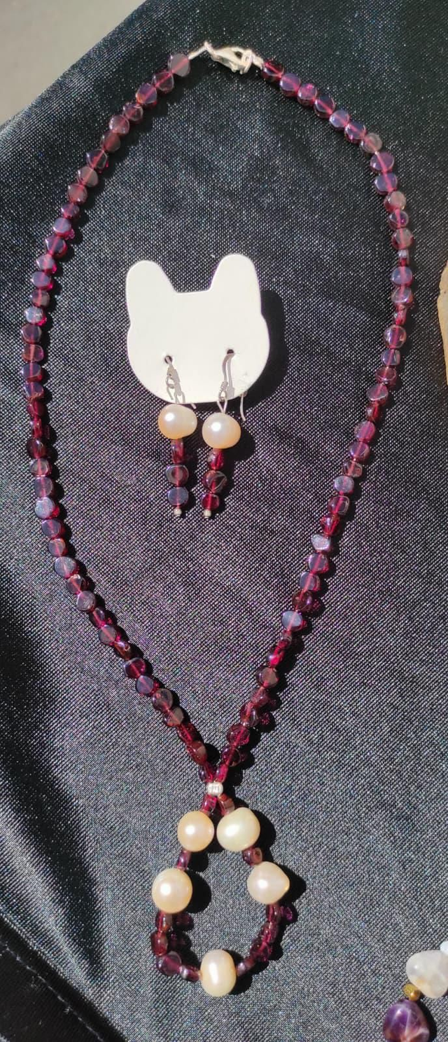 Conjunto collar y pendientes perla