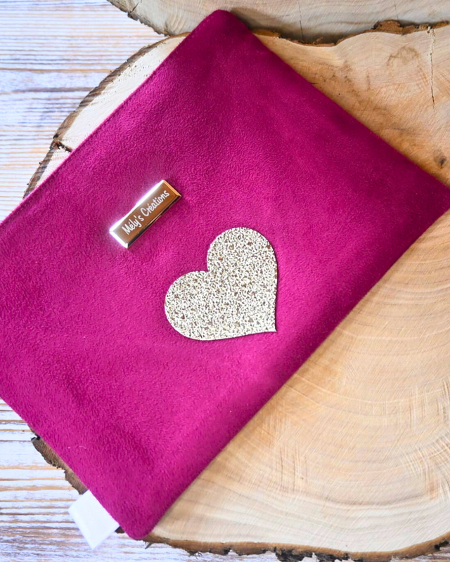 💖Trousse plate “Made with Love” – Chic, douce & symbolique💖