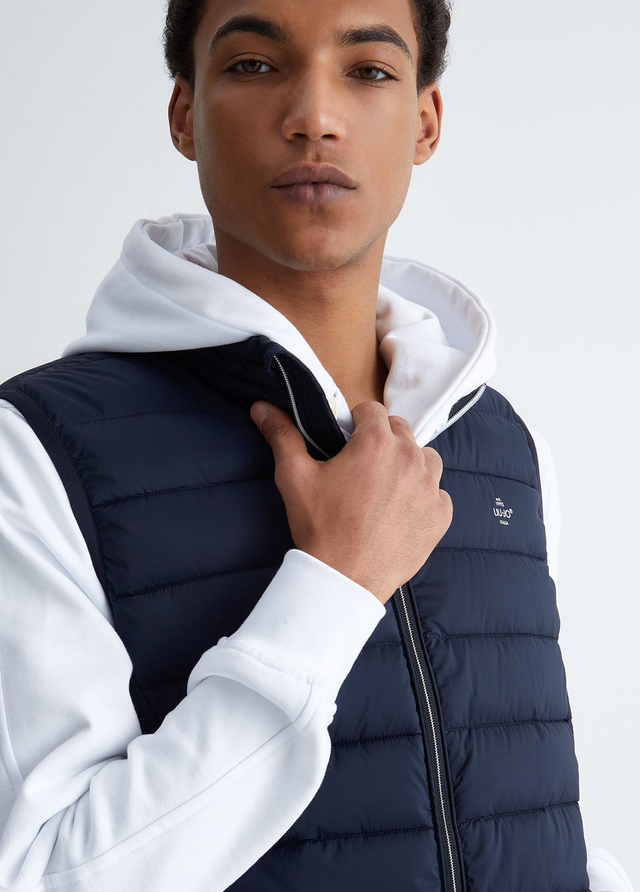 44027711 - Liu Jo smanicato uomo in tessuto tecnico  stile urban sportivo