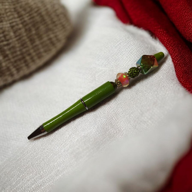 Stylo perles vert kaki