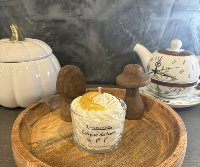 Bougie chantilly -  Eclipse de lune 