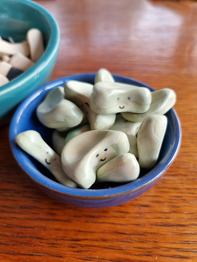 Antistress Edamame &quot;Worry stone&quot;