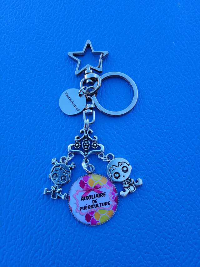Accroche-clés Argenté - Auxiliaire de Puériculture