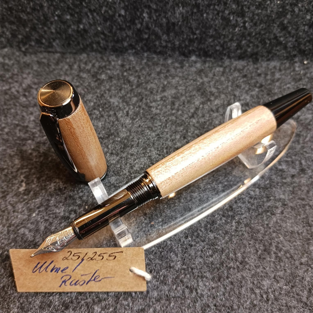 25/255 Füllfederhalter Ulme/Rüster