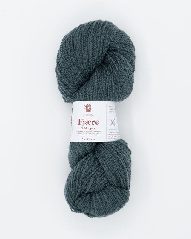 0555 - Greyish Petrol (Fjære Sokkegarn)