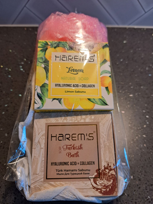 Lemon Soap, Turkish Bath Soap, Scrunch &amp; Mitt (Colours May Vary). 