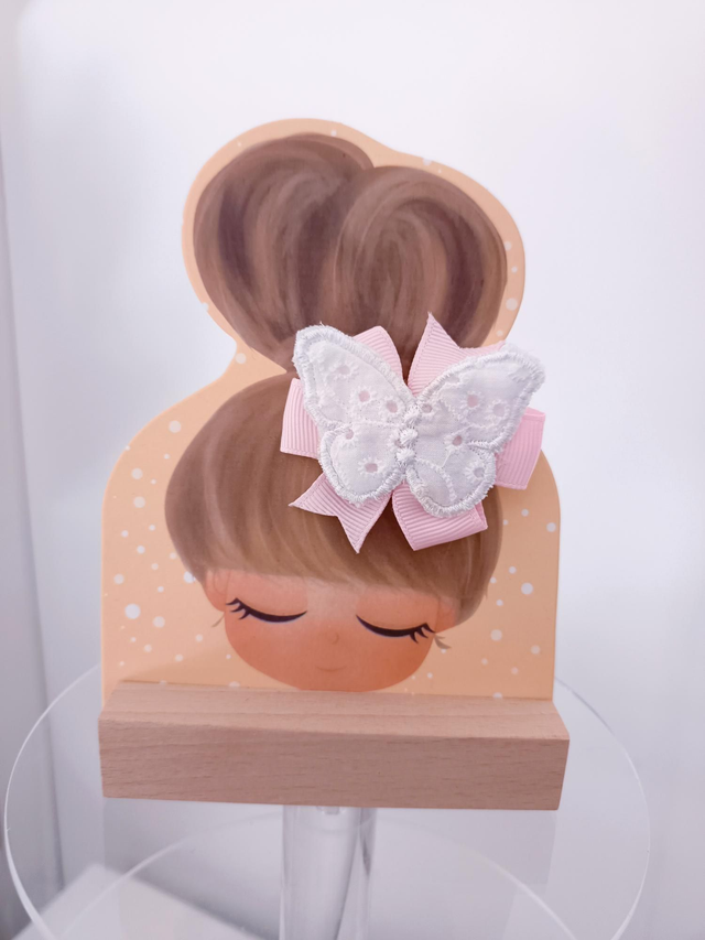 Pince à cheveux papillon broderie anglaise 