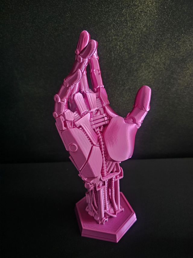 Porte manette main robotique violet