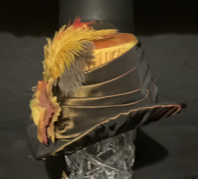 Victorian Style Percher 