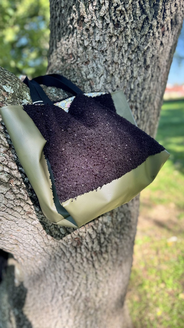 Sac de sport trapèze – bouclette noire &amp; simili-cuir kaki