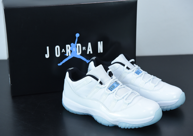 Nike Air Jordan 11 Retro Low, legend blue