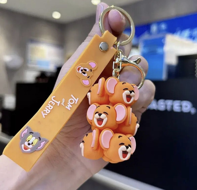 0388 - Tom &amp; Jerry - Jerry hoofdjes