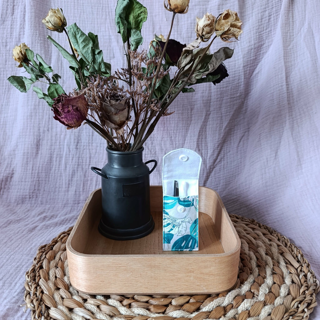 Petite Pochette Monsteras Vert d'Eau