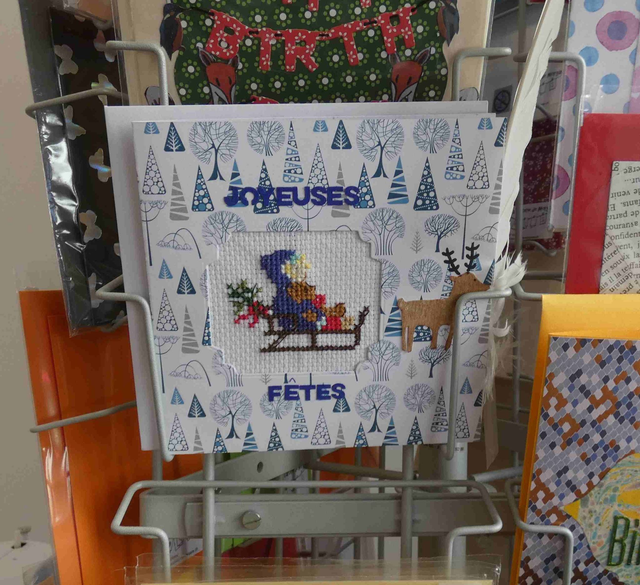 La fillette et le renne en hiver