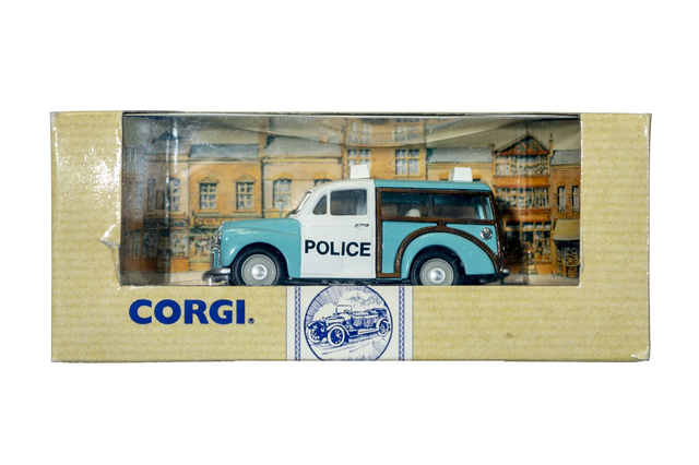 Corgi Police Car Morris Minor Traveller