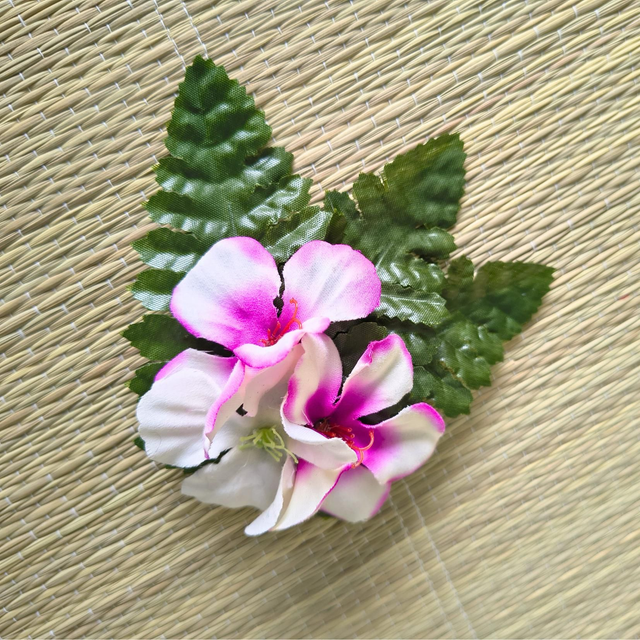 Po'ara - petite pince pour les cheveux (POP-003)