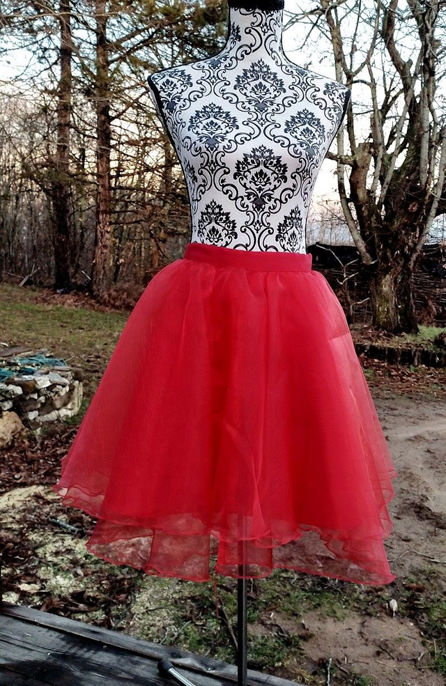 Jupe satin et organza 