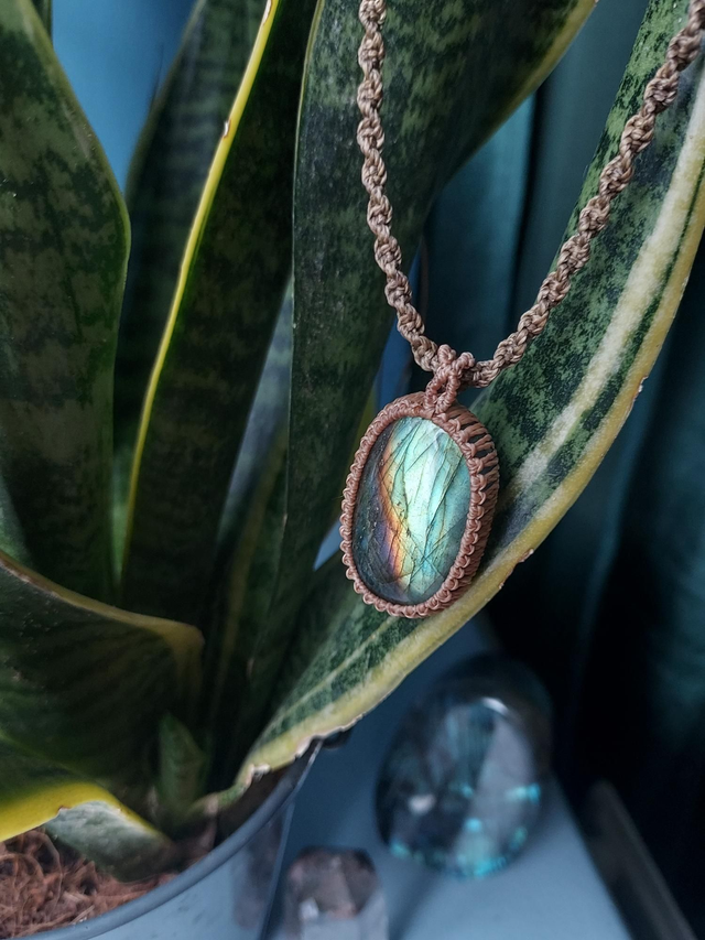 Labradorite 