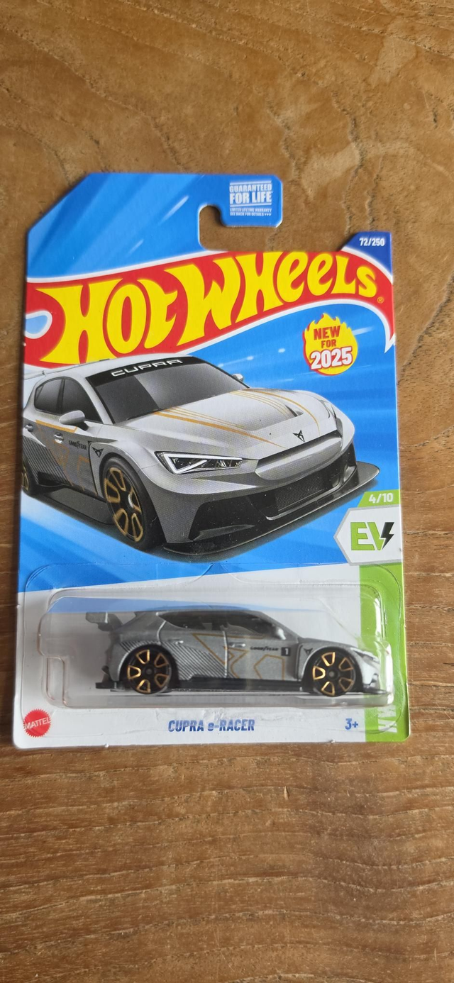 Cupra e-racer
