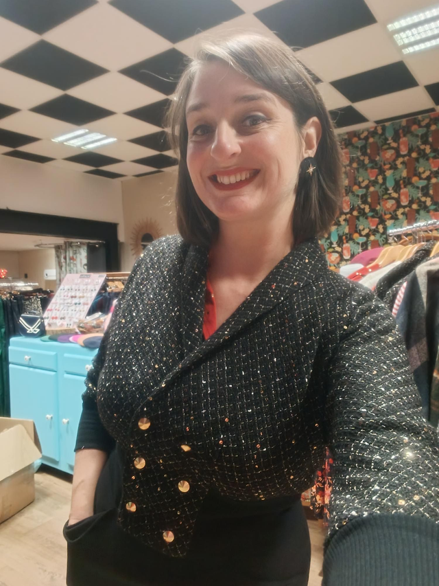 Cardigan noir et doré lurex 