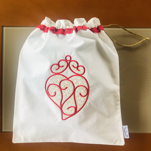 Saco pão coração - 40 x 35 cm