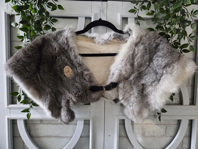 Rabbit Fur Mantle 