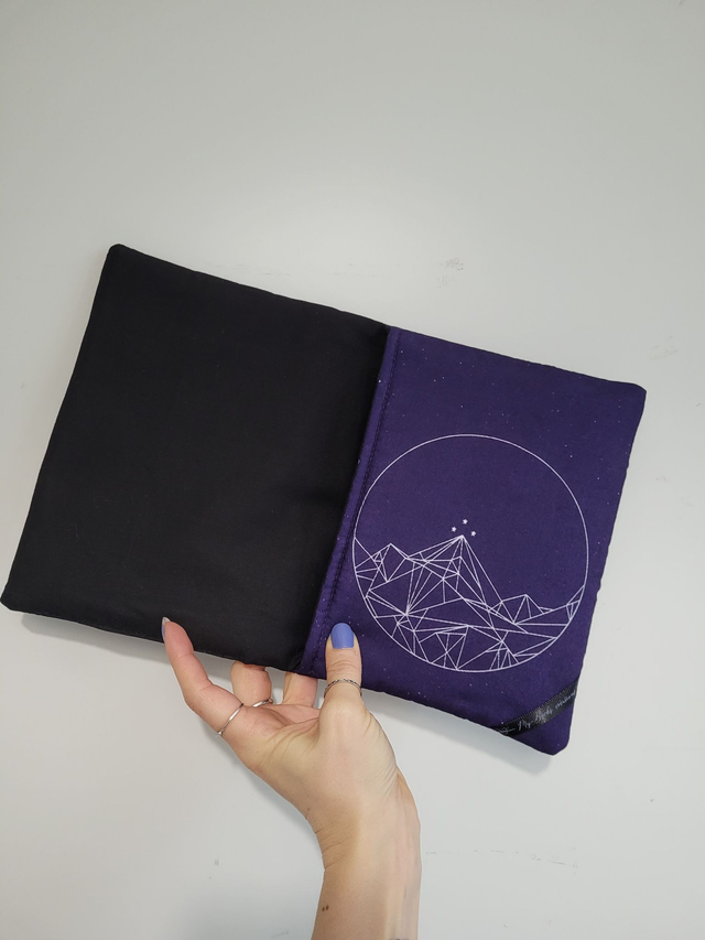 Etui liseuse rembourré : Acotar