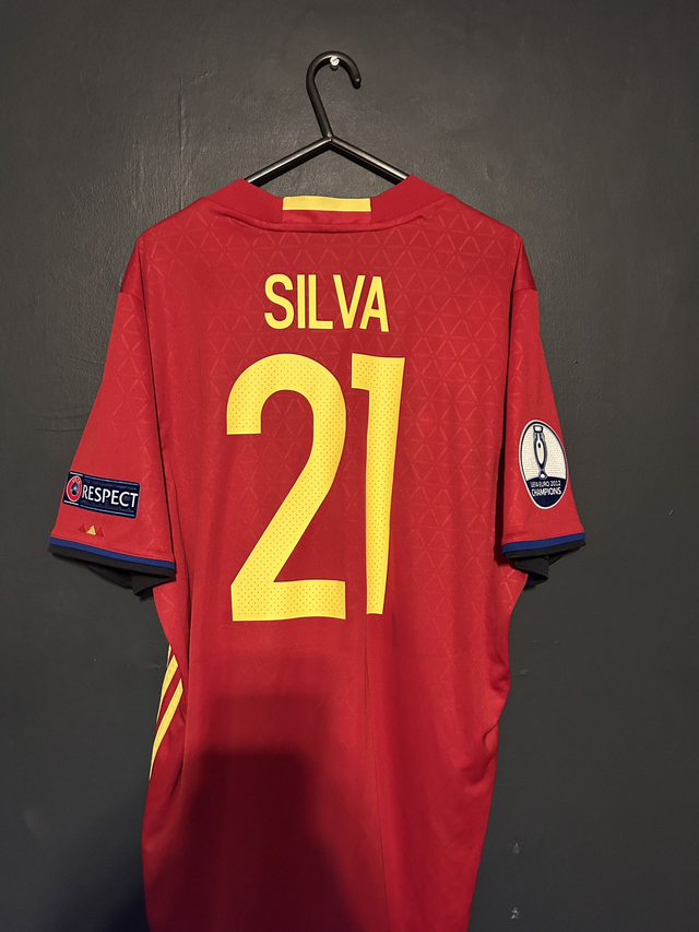 (L) Spain 2016 Home / SILVA 21