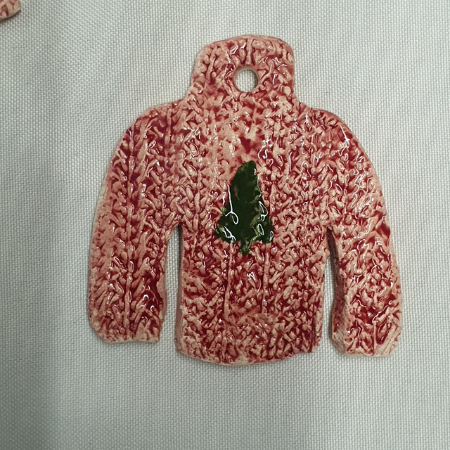 Red knitted jumper n tree hanging decoration