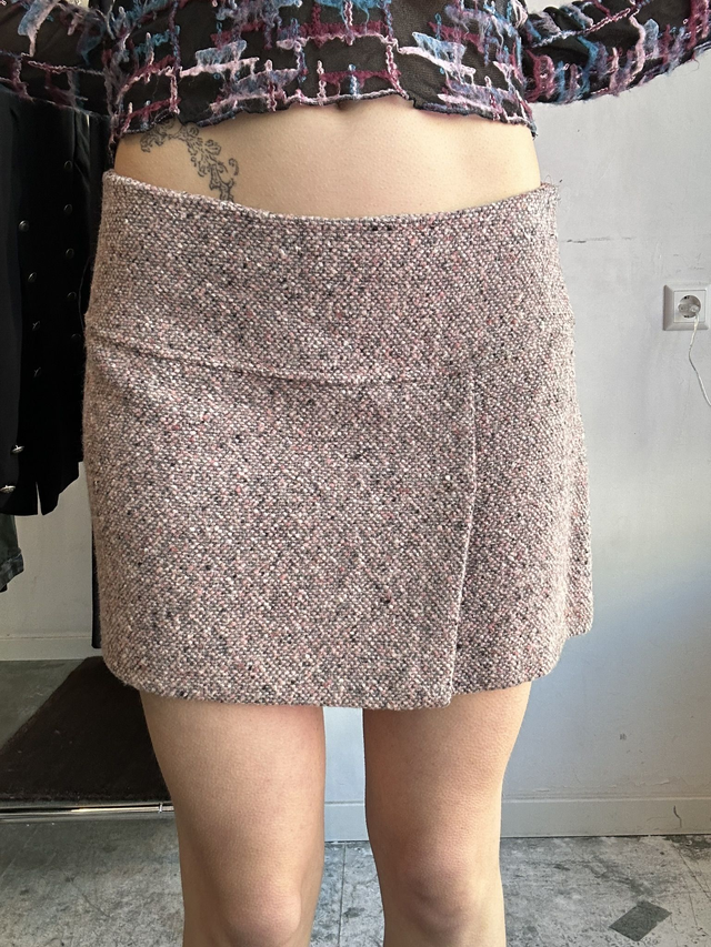 pink and grey knitted mini skirt