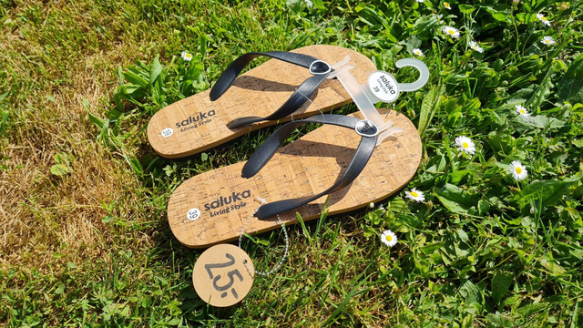 Paire de tongs fourrés de liège naturel taille 39/40