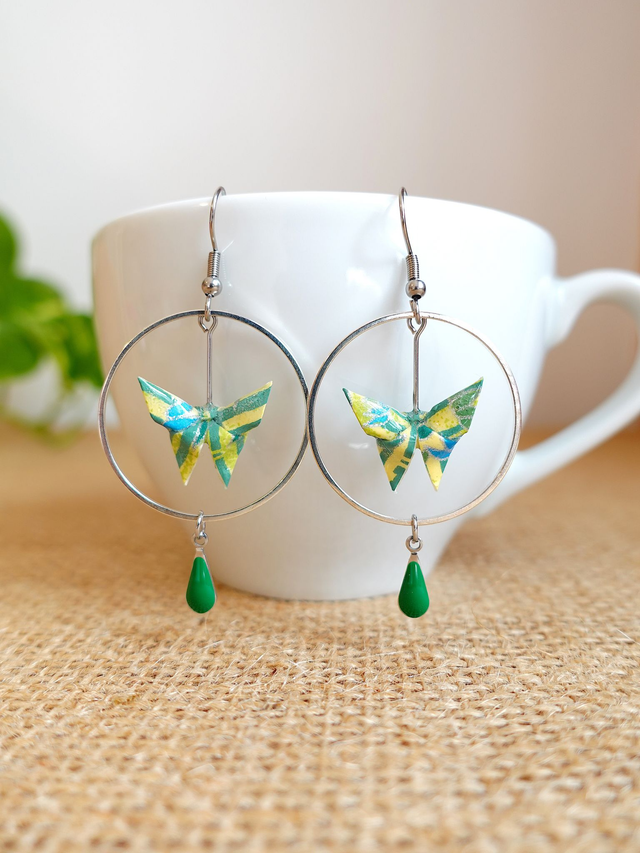 Origami Papillon / INOX / Papier japonais washi / Vert, argent / Créoles, anneaux / Bijou japonais origami / Boucles d&#039;oreilles / 