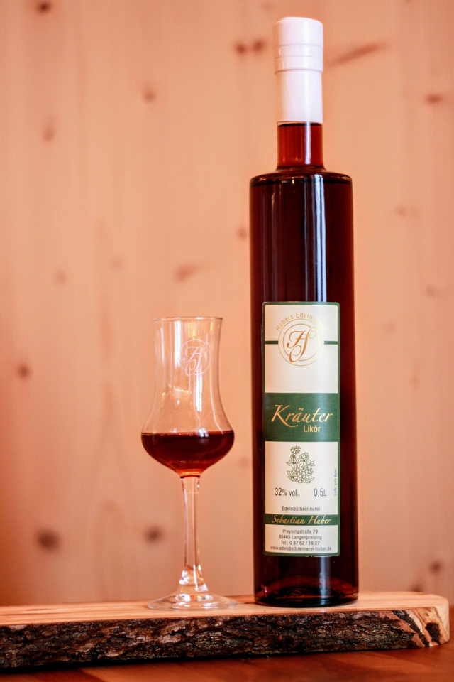 Kräuterlikör 32% vol.