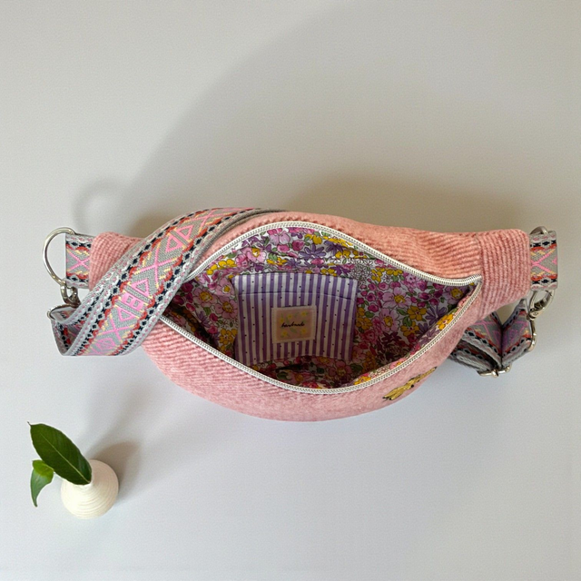 Banane Lainage Rose 1 + Porte Monnaie assorti